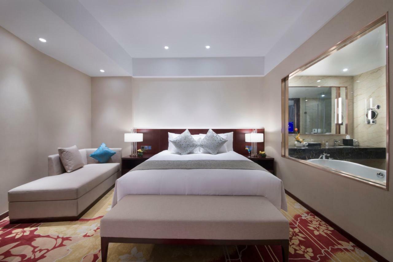Grand New Century Hotel Jingyue Changchun Zhuanwachang Exteriör bild