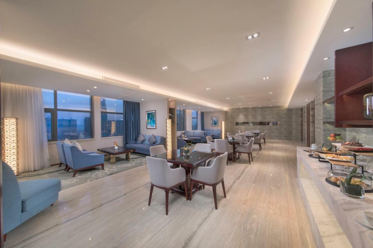 Grand New Century Hotel Jingyue Changchun Zhuanwachang Exteriör bild