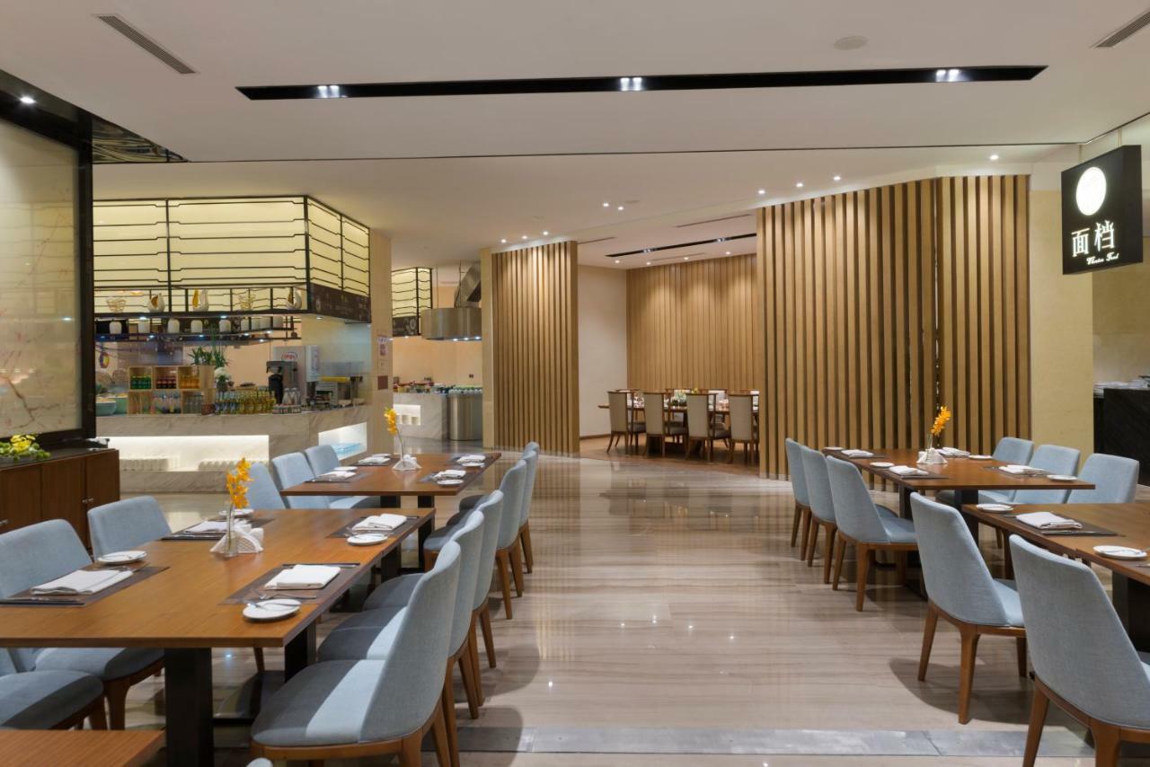 Grand New Century Hotel Jingyue Changchun Zhuanwachang Exteriör bild