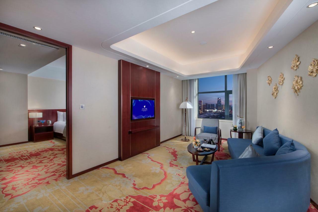 Grand New Century Hotel Jingyue Changchun Zhuanwachang Exteriör bild