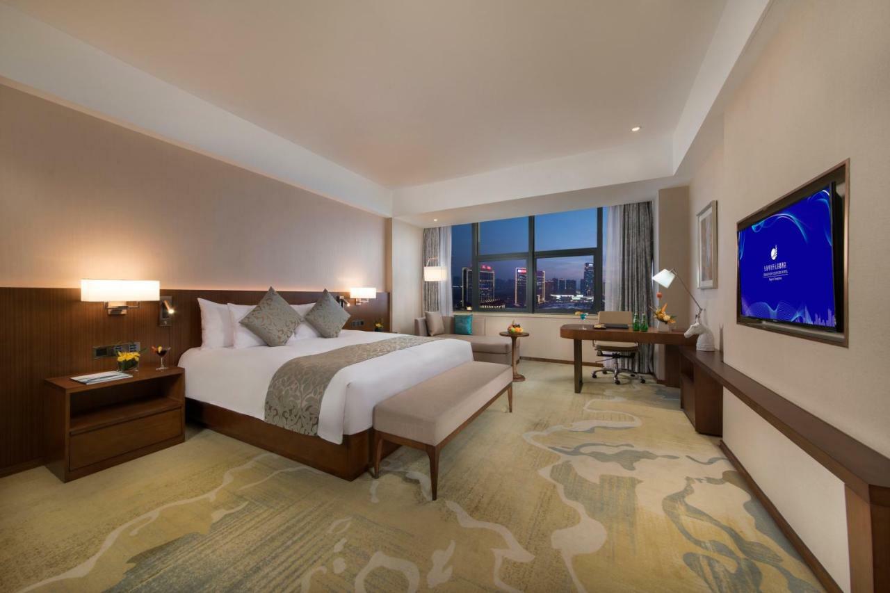 Grand New Century Hotel Jingyue Changchun Zhuanwachang Exteriör bild