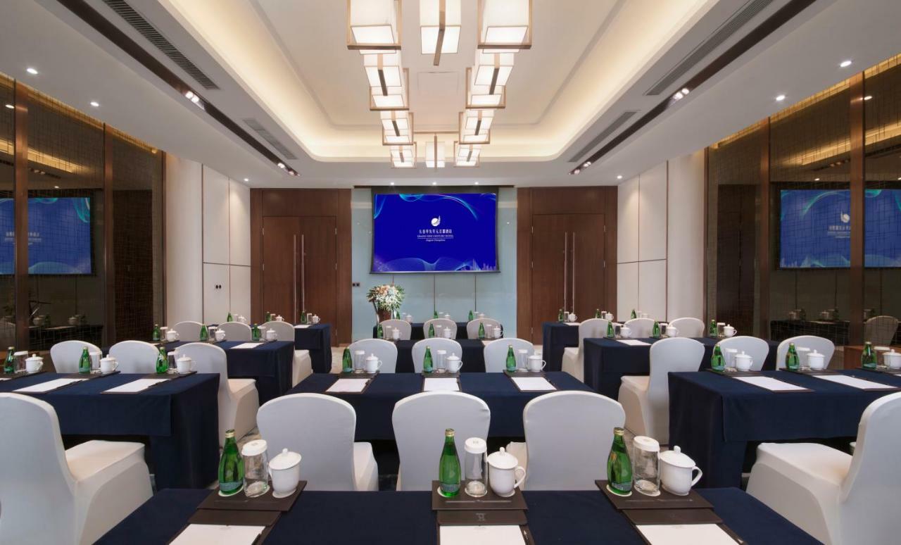 Grand New Century Hotel Jingyue Changchun Zhuanwachang Exteriör bild