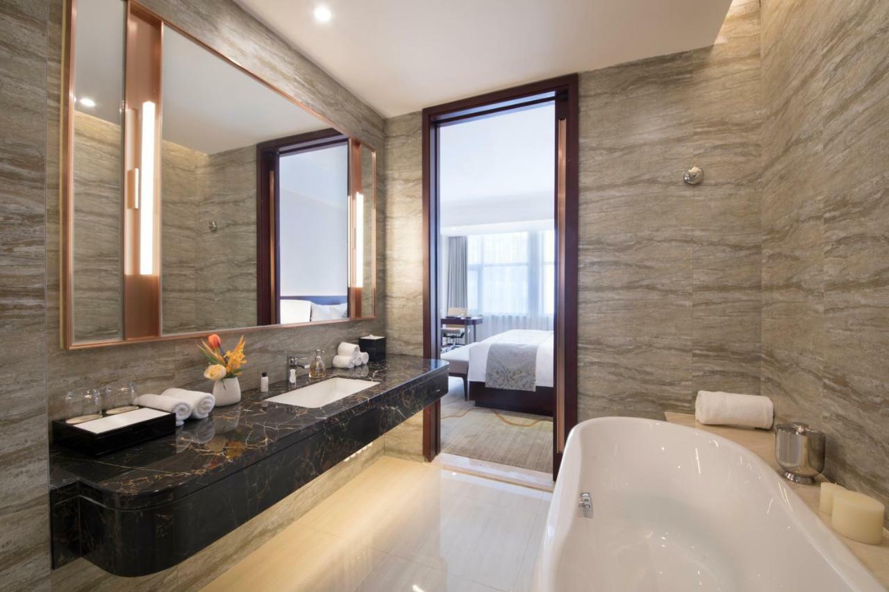 Grand New Century Hotel Jingyue Changchun Zhuanwachang Exteriör bild